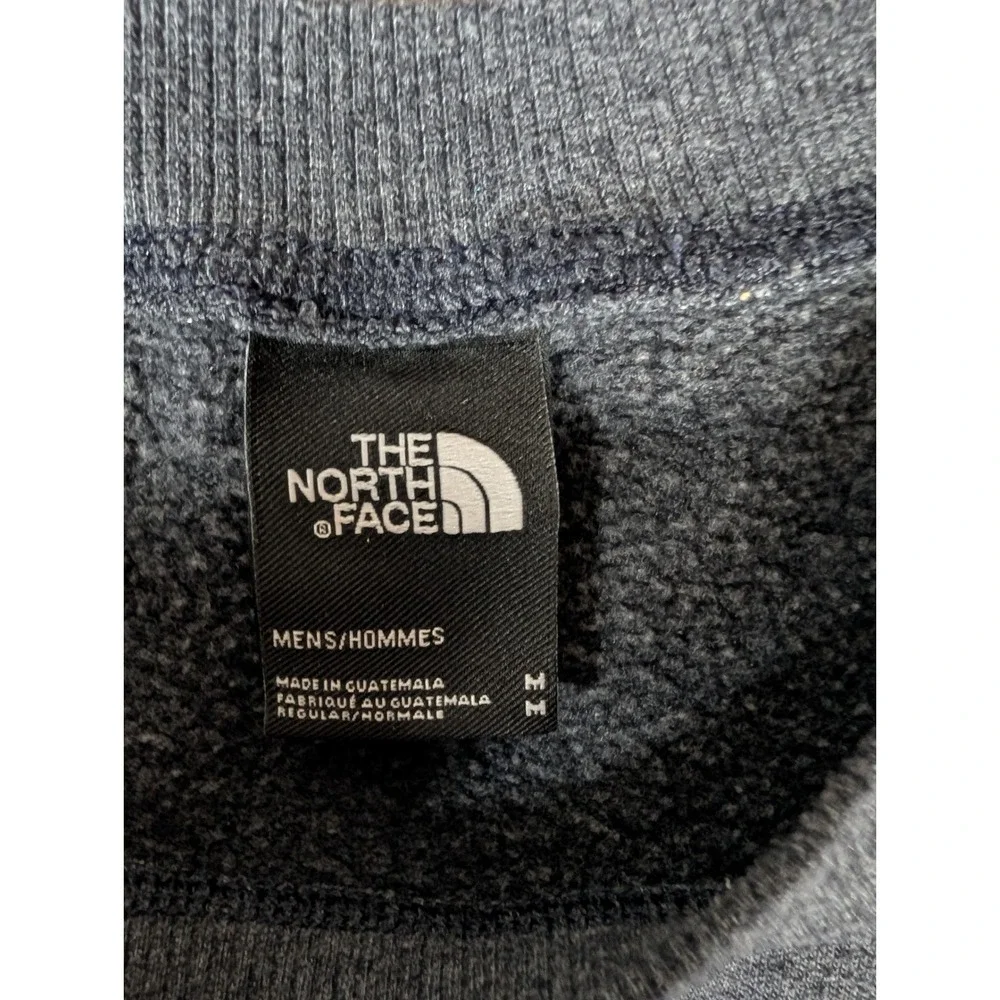 The North Face Mens Gray Heather Crewneck Fleece Box Logo Sweatshirt Regular Fit